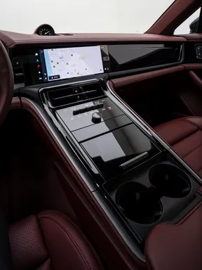 Porsche Panamera 2024
