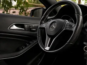 Mercedes-Benz GLA 250 2015