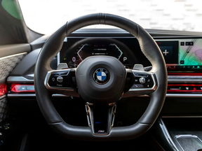 BMW 7 Series 760 2024