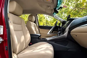 Mitsubishi Pajero Sport / Montero Sport / Shogun Sport 2016