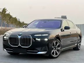 BMW 7 Series 735 2025
