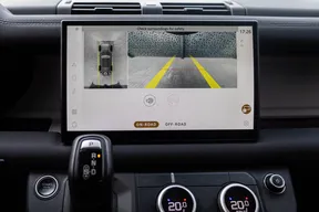 Land Rover Defender 110 2022