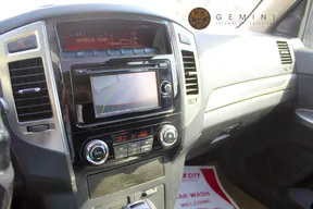 Mitsubishi Pajero / Shogun / Montero 2016