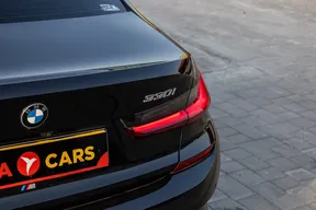 BMW 3 Series 330 2022