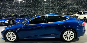 Tesla Model S 2019