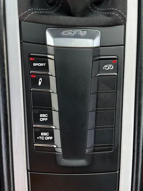 Porsche Cayman 718 GT4 2016