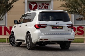 Infiniti QX80 2023