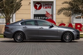 Jaguar XE 2020
