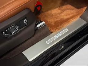 Bentley Bentayga 2023