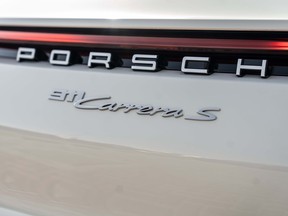 Porsche 911 Carrera 2024