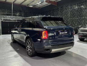 Rolls-Royce Cullinan Black Badge 2021