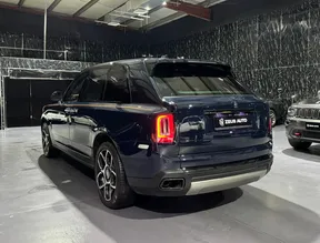 Rolls-Royce Cullinan Black Badge 2021