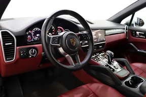 Porsche Cayenne 2023