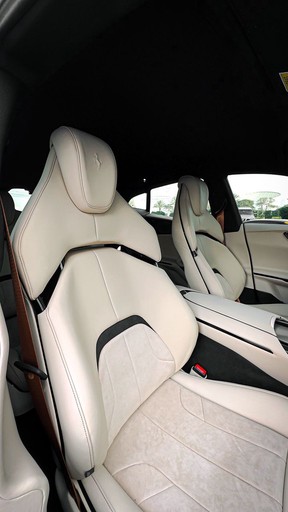 Ferrari Purosangue 2026