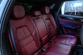 Porsche Cayenne 2022