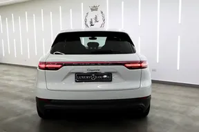 Porsche Cayenne 2023