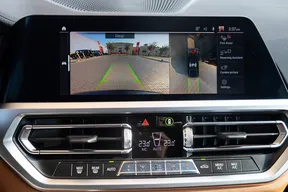 BMW 3 Series 330 2019