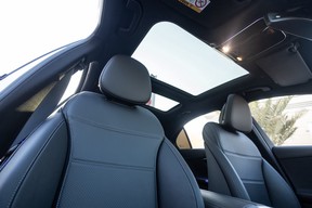 Mercedes-Benz C-Class 200 2025