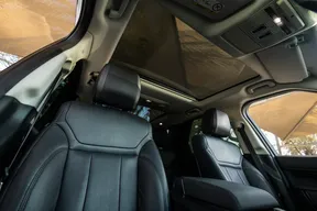 Land Rover Discovery 2019