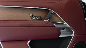 Land Rover Range Rover 2024