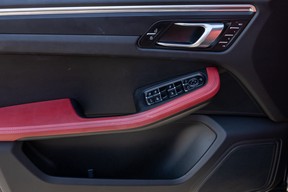 Porsche Macan 2021