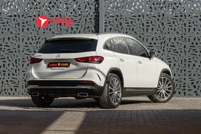 Mercedes-Benz GLA 200 2021