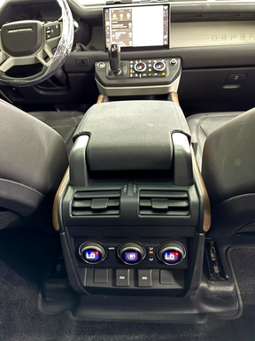 Land Rover Defender 110 2023