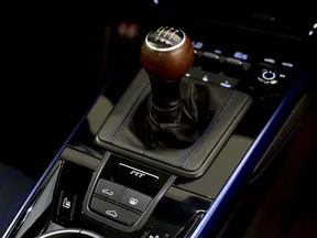 Porsche 911 Carrera T 2025