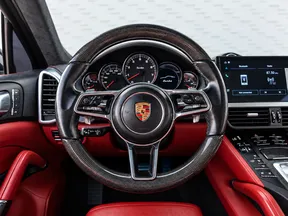 Porsche Cayenne Turbo 2015