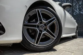 Mercedes-Benz A-Class 200 2023