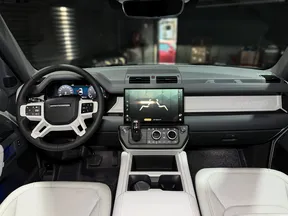 Land Rover Defender 110 2026