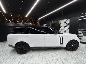 Land Rover Range Rover 2024