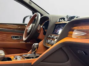 Bentley Bentayga 2023