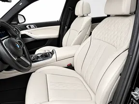 BMW X7 40 2024