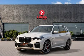 BMW X5 40 2023