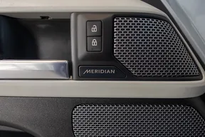 Land Rover Defender 110 2021