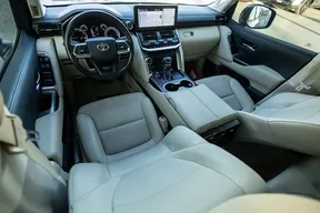 Toyota Land Cruiser 2024