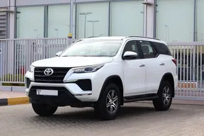Toyota Fortuner 2022