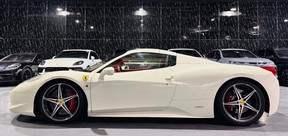 Ferrari 458 Spider 2013