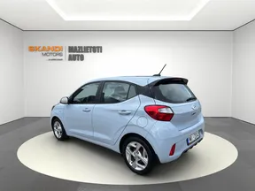 Hyundai i10 2021