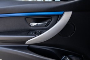 BMW 3 Series 318 2018