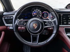 Porsche Panamera 2020
