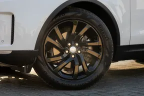 Land Rover Discovery 2018