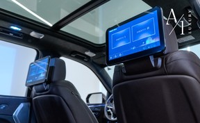 Cadillac Escalade 2024