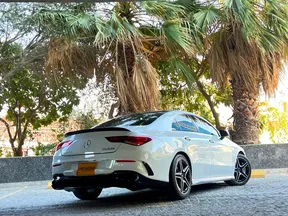 Mercedes-Benz CLA 35 AMG 2021