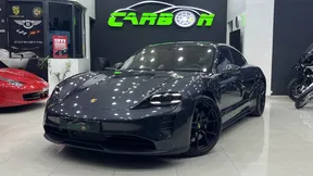 Porsche Taycan GTS 2022