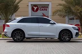 Audi Q8 2021