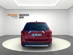 Mitsubishi Outlander / Airtek 2017