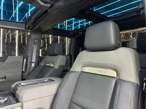 GMC Hummer EV 2024
