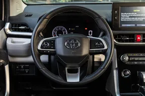 Toyota Avanza / Velos 2025